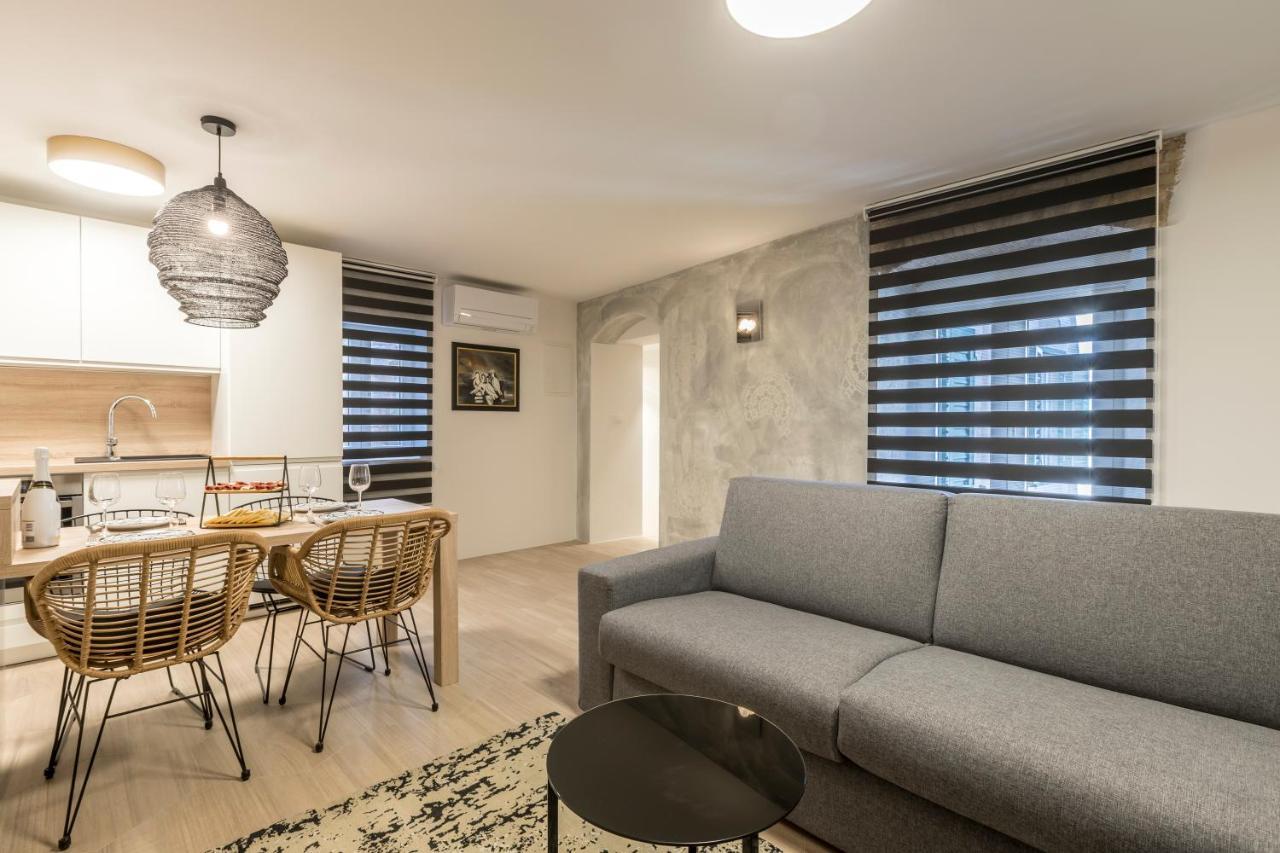 Diamond In The Heart Of The Palace Apartman Split